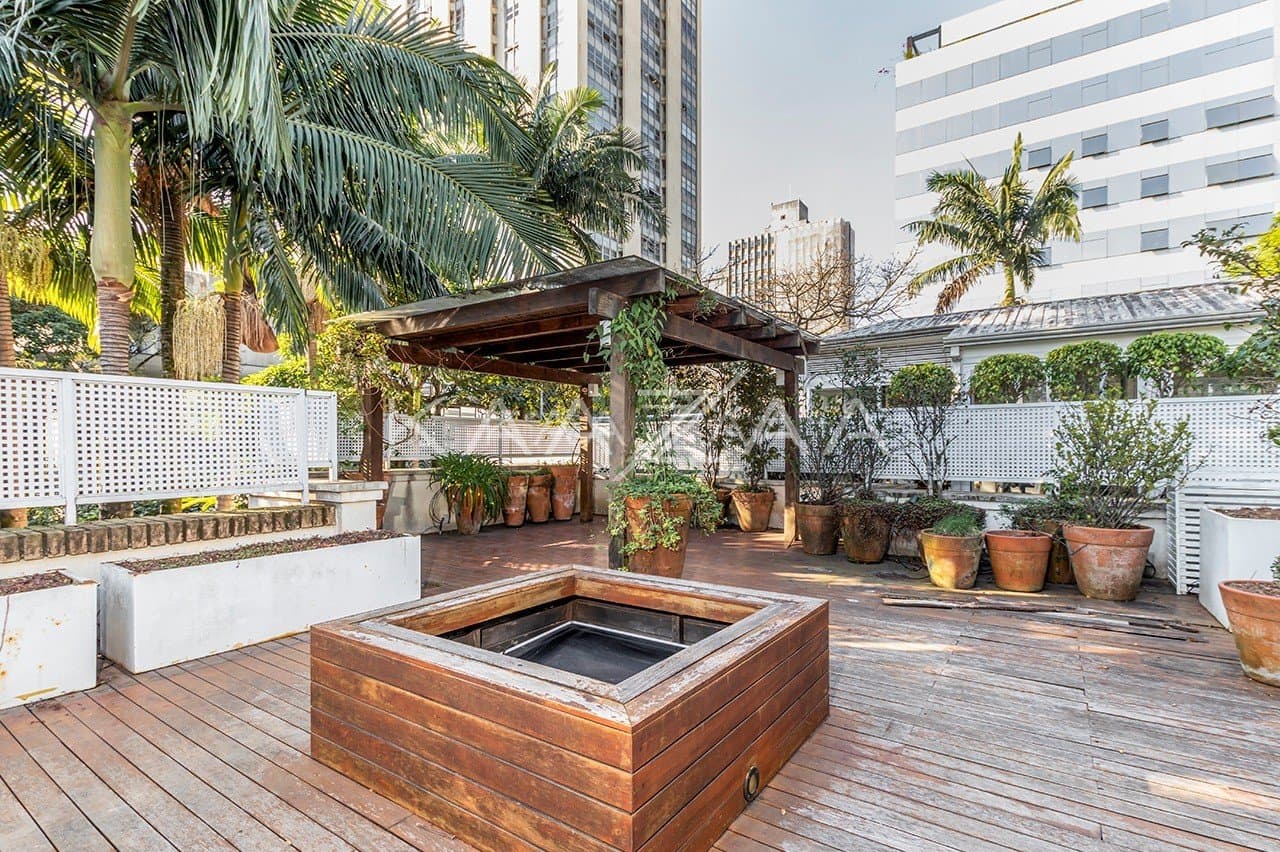 Casa no Jardim Europa com projeto impecável de Patrícia Anastassiadis - Foto 46