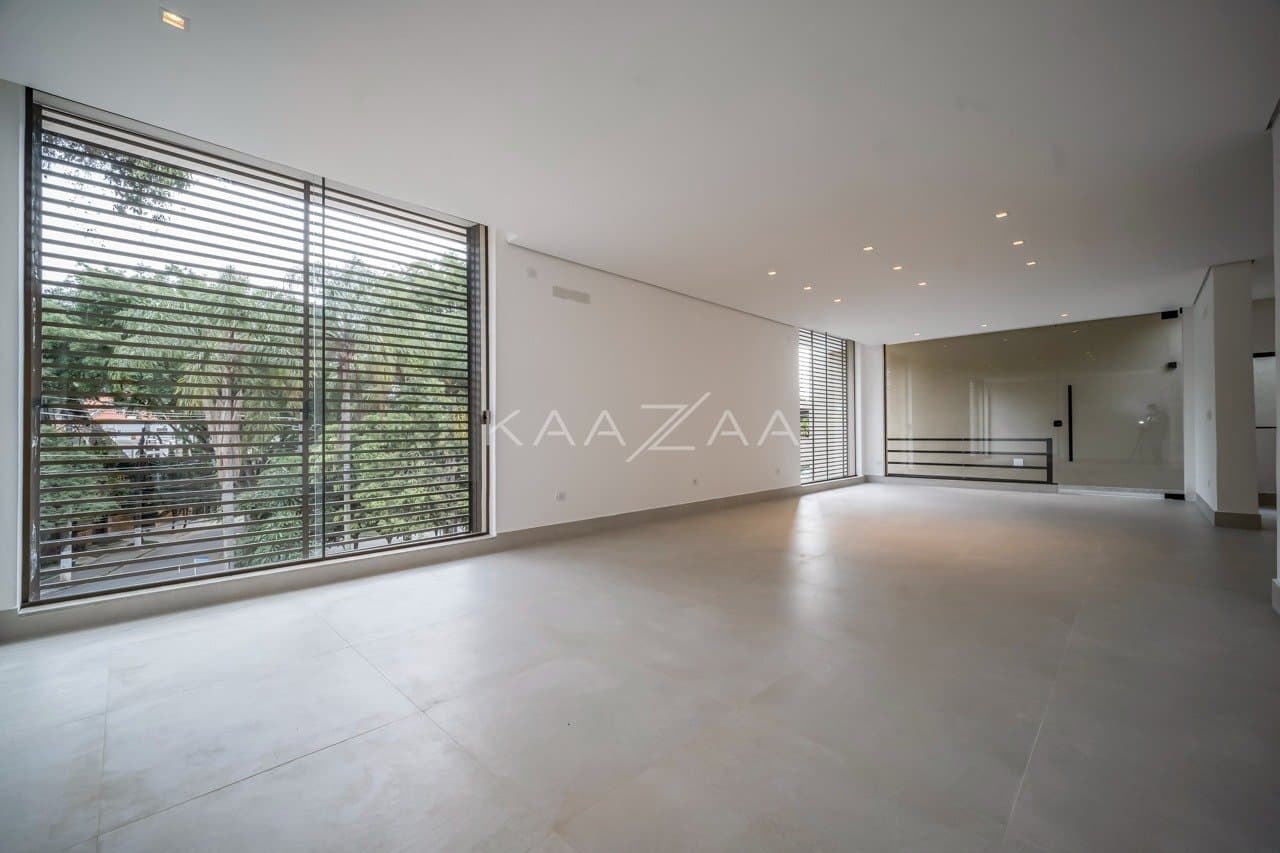 Venha conhecer essa casa e transforme-a no seu refúgio de tranquilidade no Jardim Guedala. - Foto 2