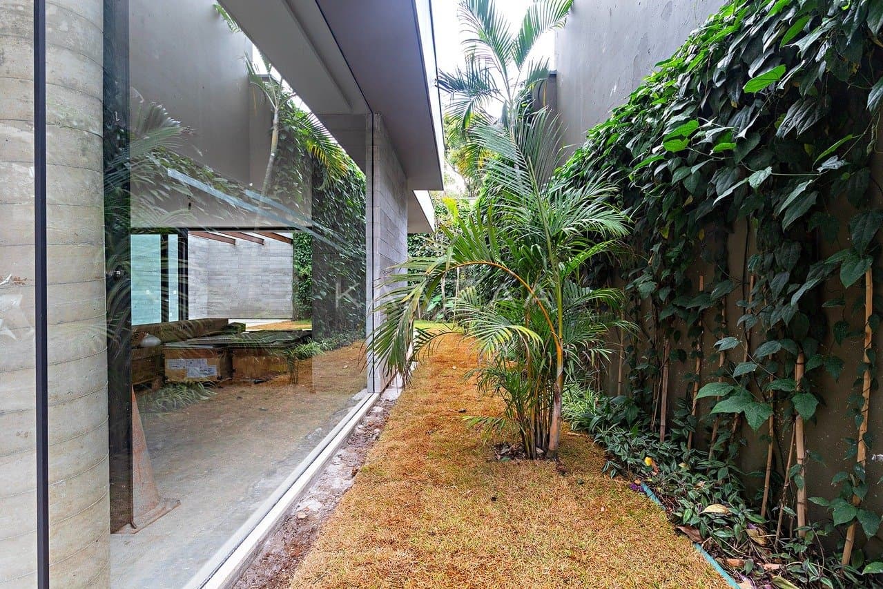 Casa nova contemporânea em rua fechada próxima aos Clubes Pinheiros, Hebraica e Shopping Iguatemi - Foto 15