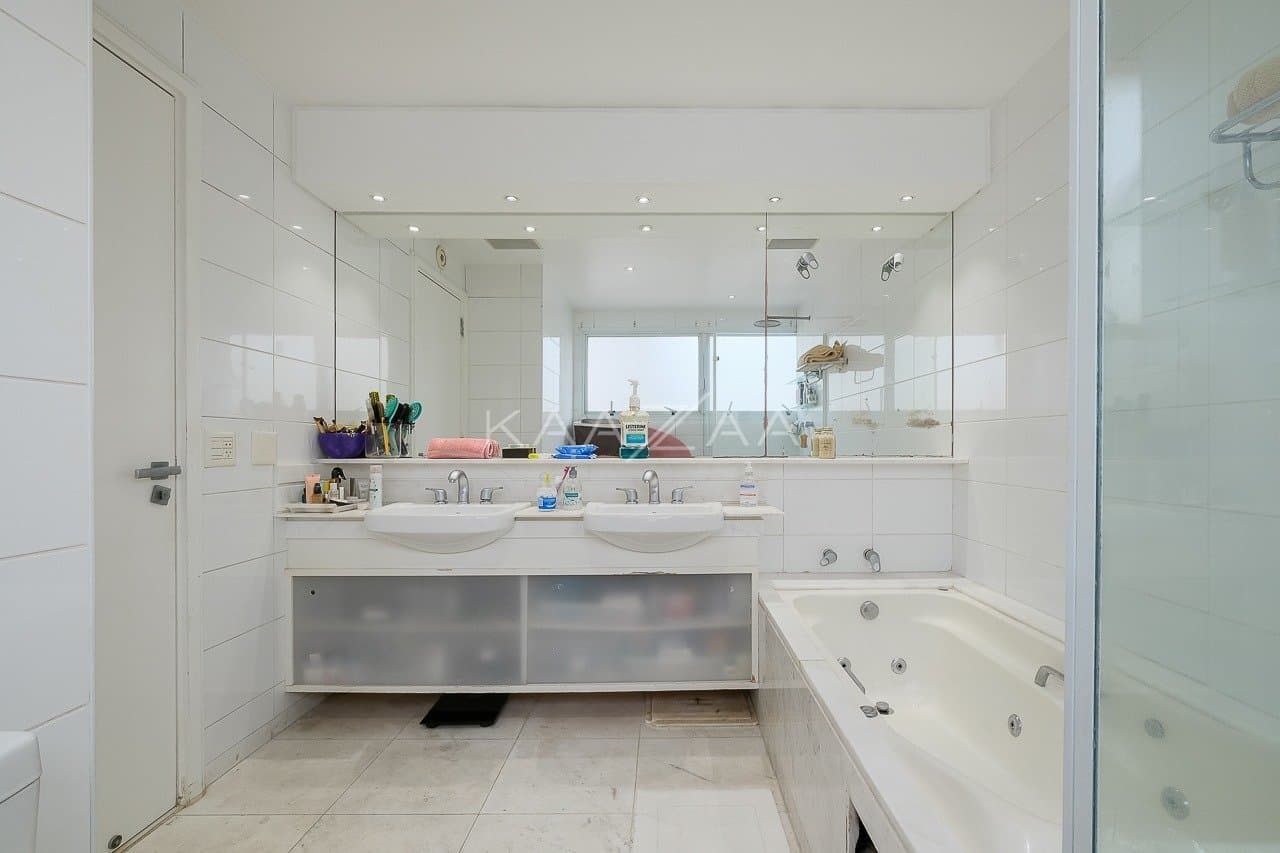 Impecável: apartamento reformado em Moema com 3 suítes. - Foto 23
