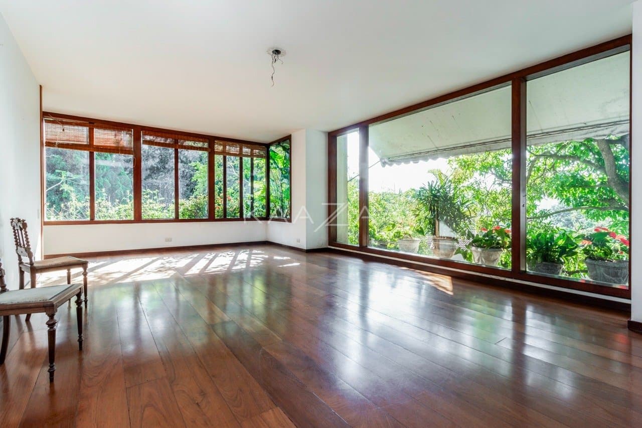 Casa em rua fechada em Cidade Jardim - Foto 1