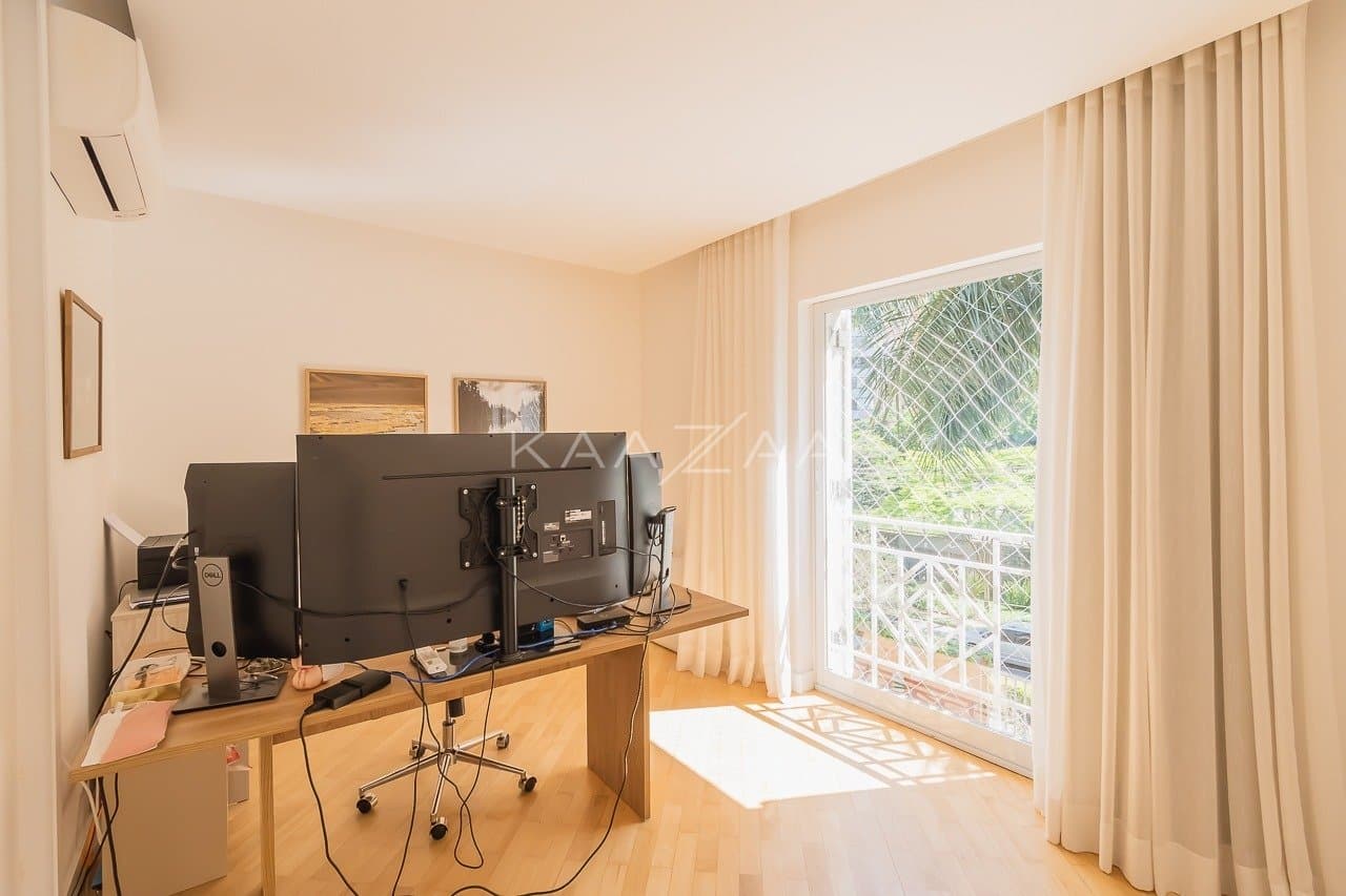 Tranquilidade e segurança, além de estilo e qualidade. Casa em condomínio no Jardim Guedala. - Foto 36