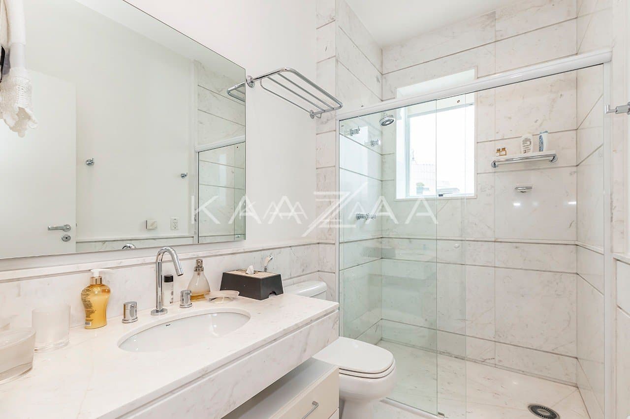 Aqui a sofisticação e infra estrutura são implacáveis. Belíssimo apartamento no Itaim Bibi. - Foto 30