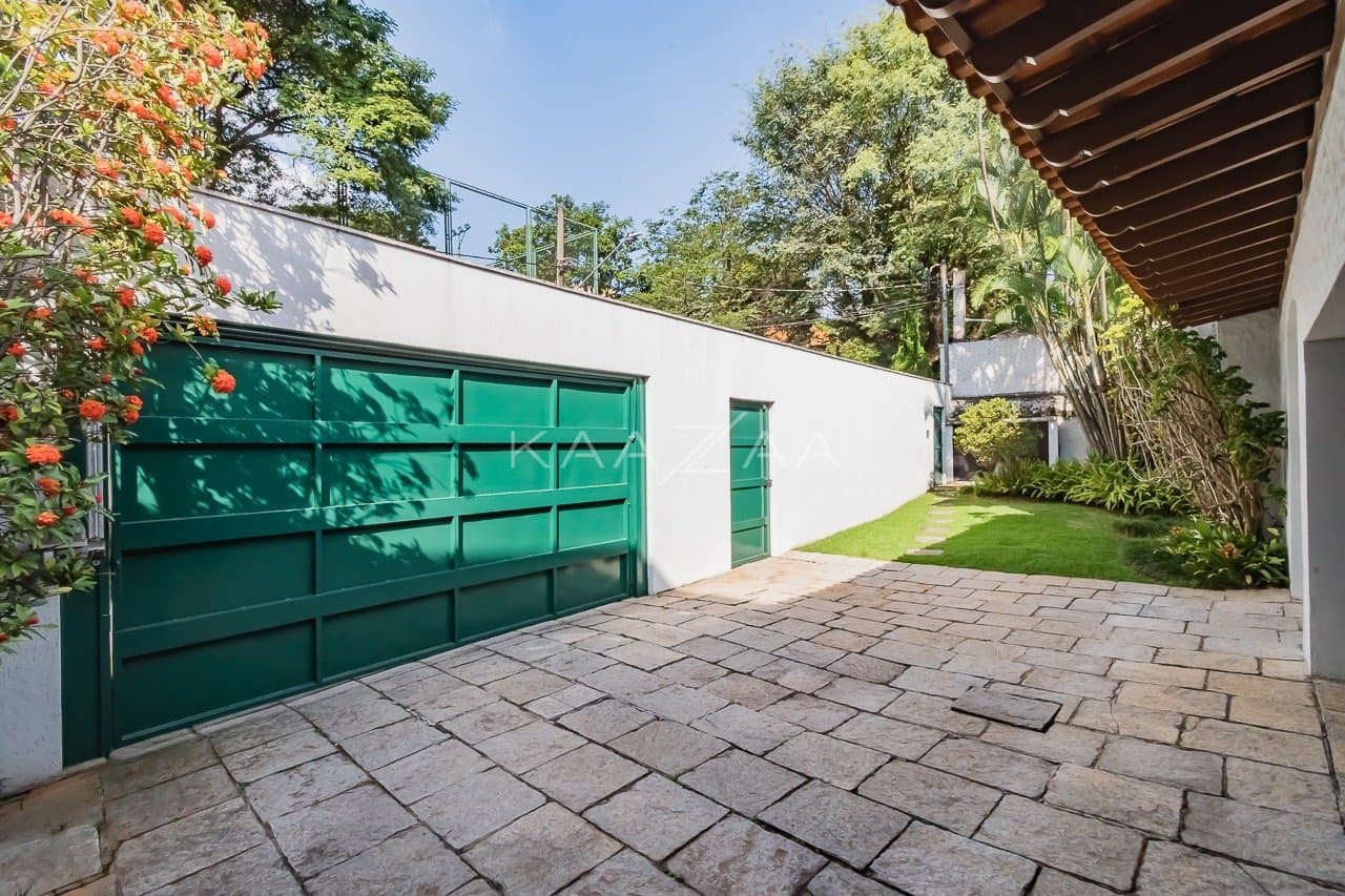 Vista cativante e área externa maravilhosa nesta casa em Cidade Jardim. - Foto 53