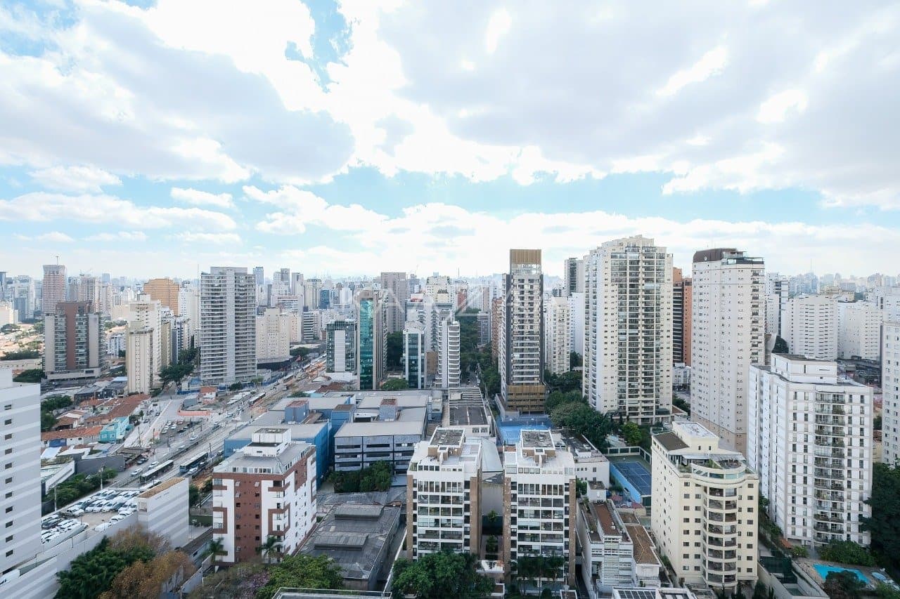 Fantástica cobertura na Vila Nova Conceição, com vista aberta e terraço delicioso. - Foto 19