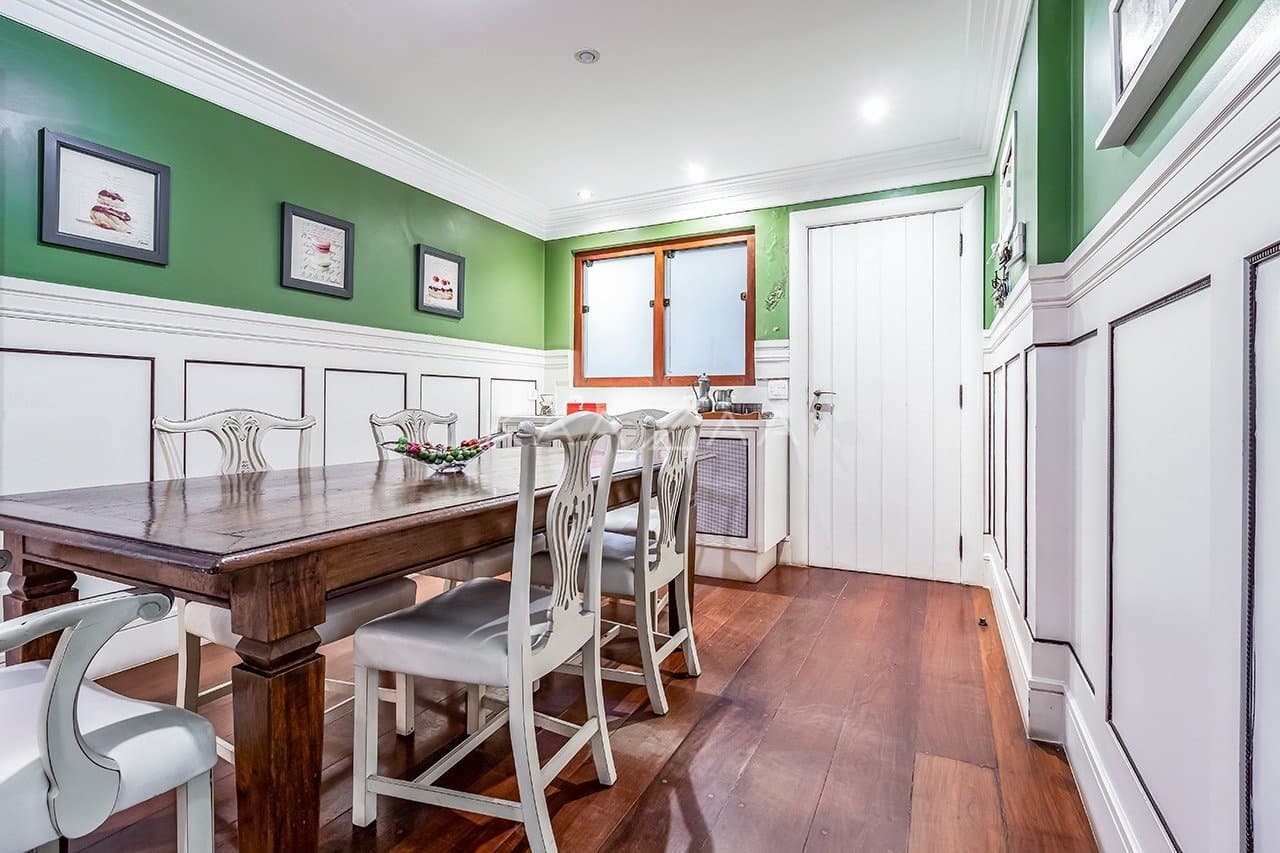 Uma casa rodeada de bom gosto, feita para renovar as energias. No Jardim Guedala. - Foto 29