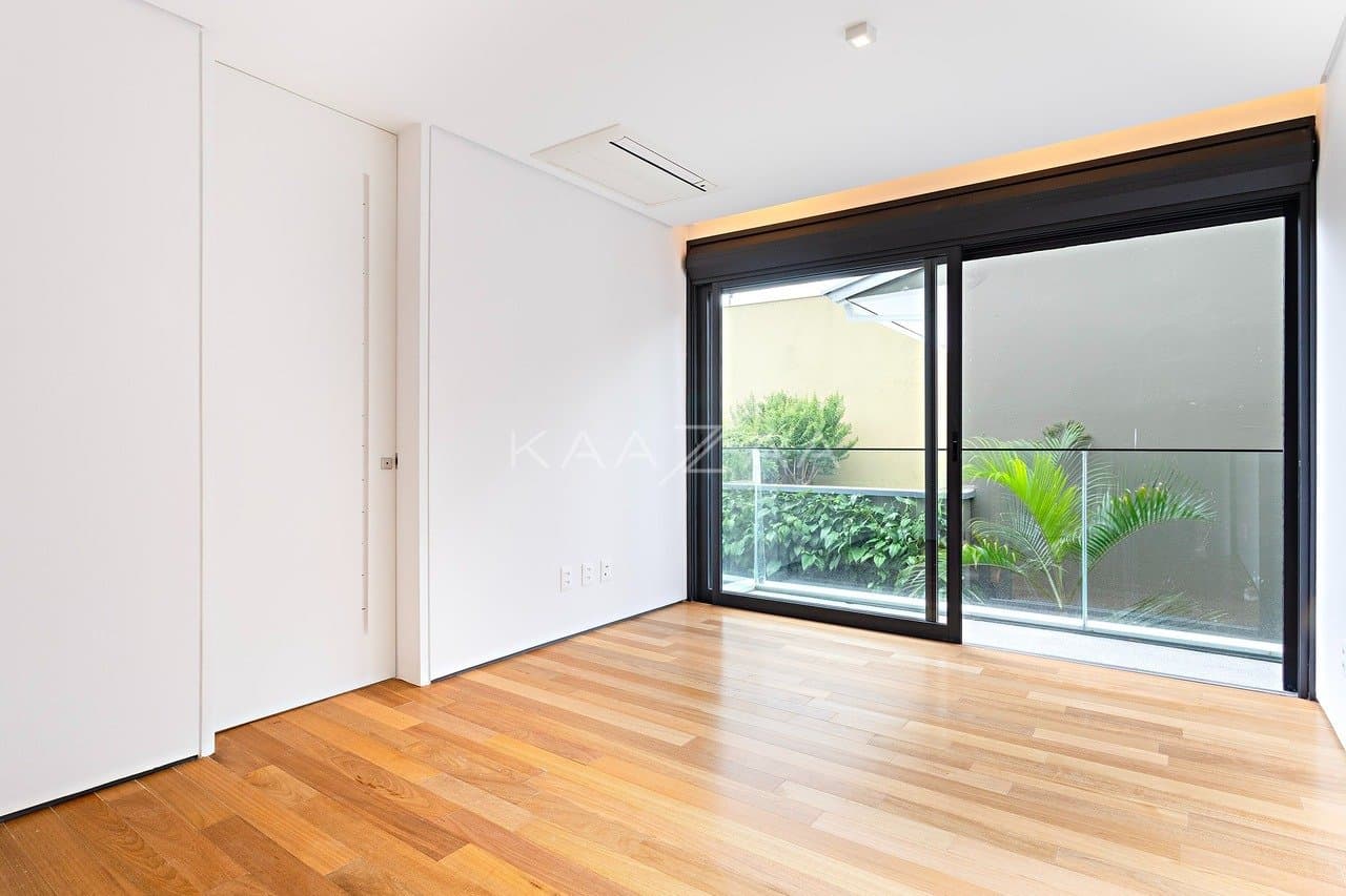 Casa nova contemporânea em rua fechada próxima aos Clubes Pinheiros, Hebraica e Shopping Iguatemi - Foto 24