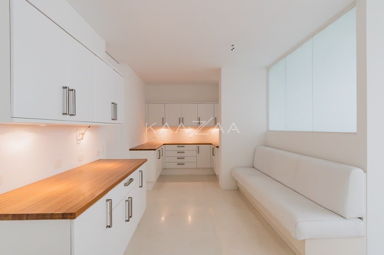 Em uma localização incrível no Jardins, venha viver neste apartamento em prédio icônico. - Foto 23