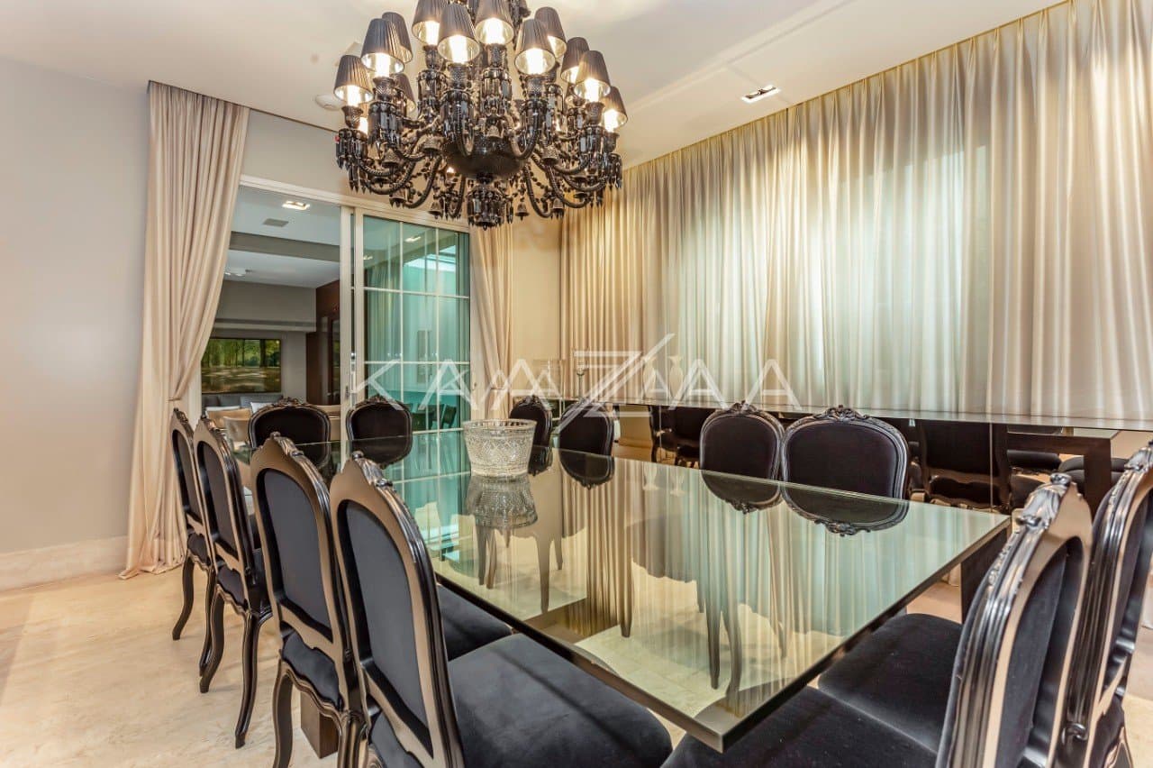 Arquitetura clássica, acabamentos modernos, lazer e descanso. Casa em frente ao Ibirapuera, no Jardim Luzitânia. - Foto 12