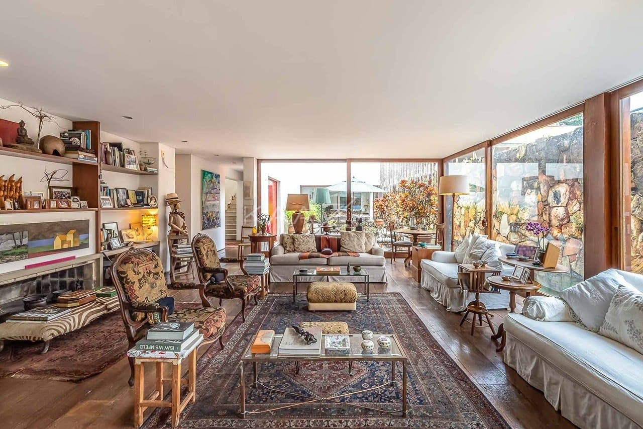 Casa apaixonante, que aproveita materiais naturais em seu projeto de ponta no Jardim Paulistano. - Foto 13