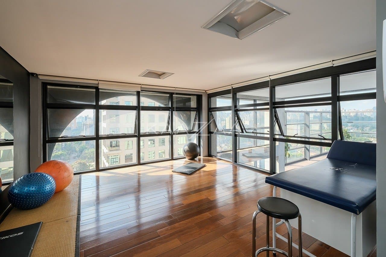 Cobertura Duplex deslumbrante com terraços ensolarados no Itaim Bibi. - Foto 28