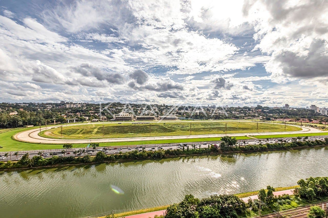 Ambientes amplos e iluminados, com vista panorâmica. Apartamento no Jardim Europa. - Foto 20