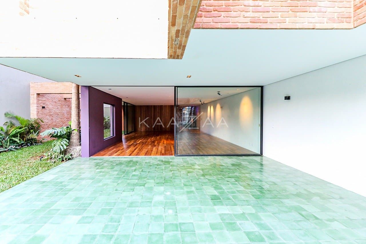 Design único e espaços cheios de personalidade nesta casa autoral no Jardim Paulista. - Foto 8