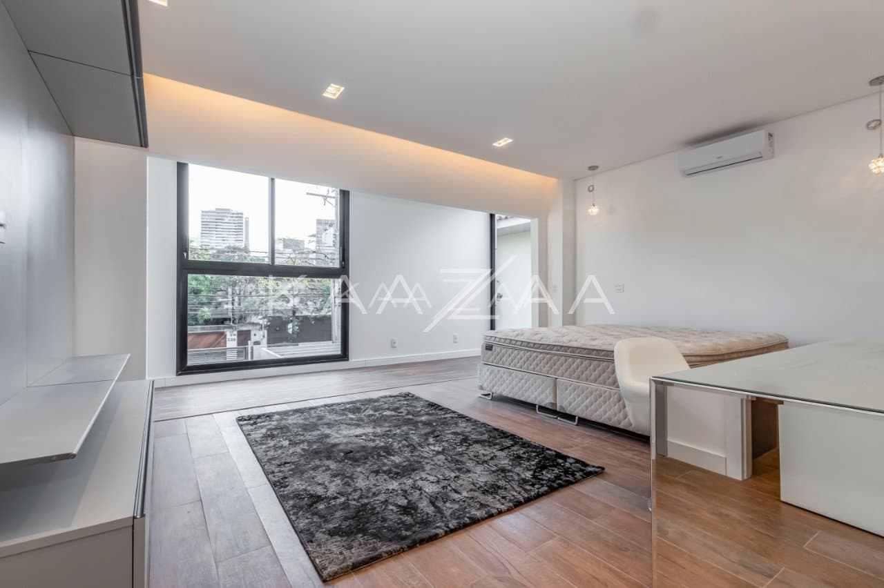 Pronta para entrar e morar, essa casa nova e sossegada fica em rua tranquila no Jardim Paulistano. - Foto 30