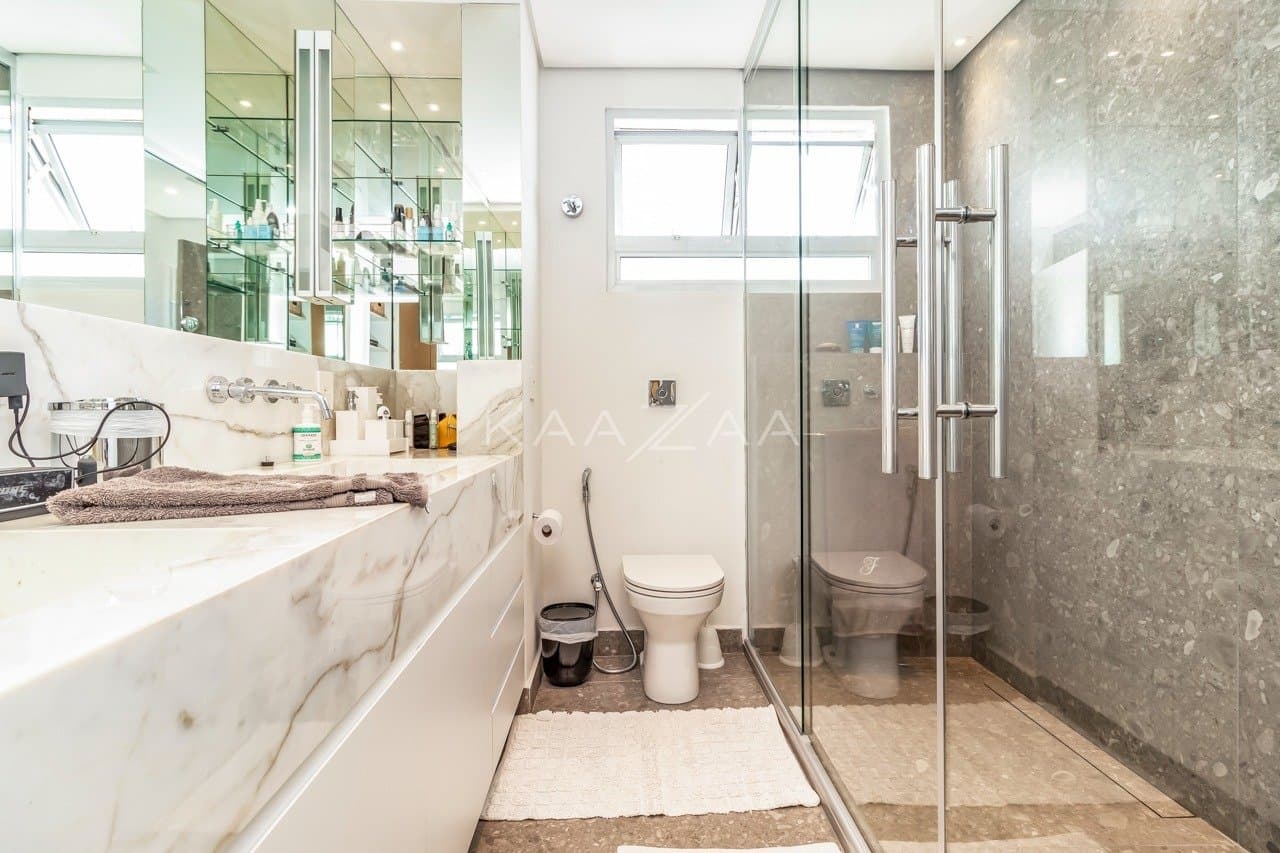 Elegância em estilo clássico: apartamento super iluminado no Itaim Bibi. - Foto 31