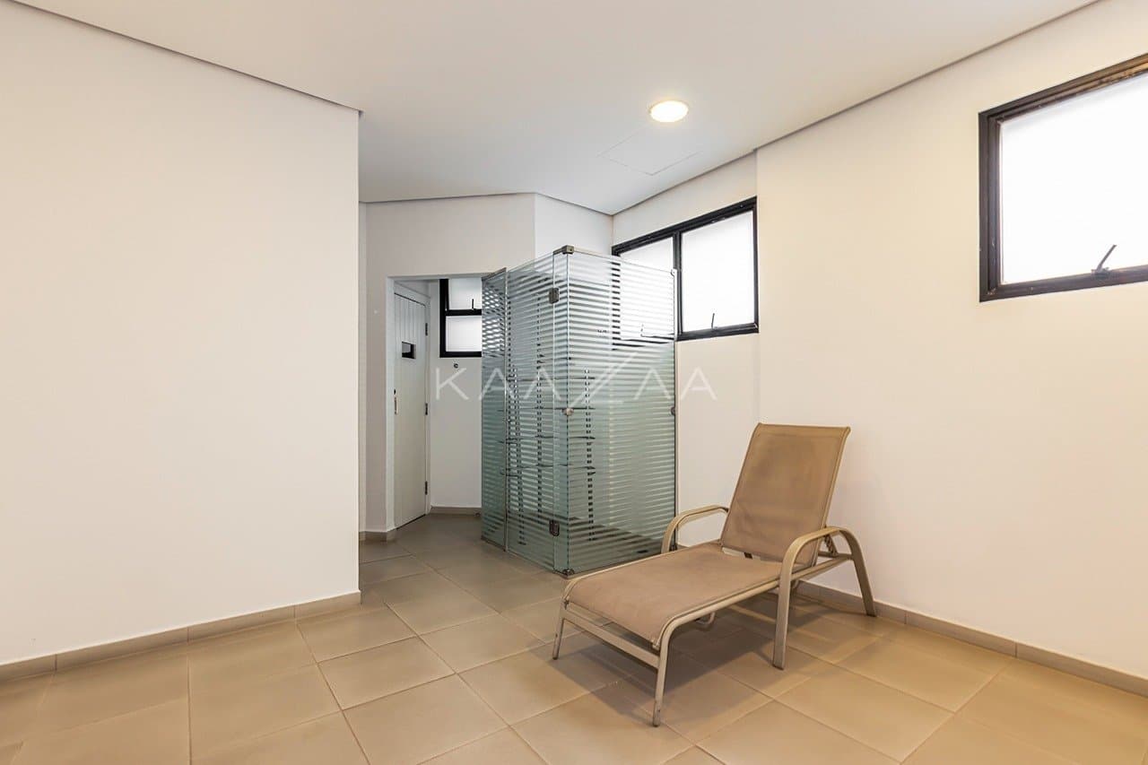 Apartamento completo no Jardins: varandas, vista verde e amplitude. - Foto 31