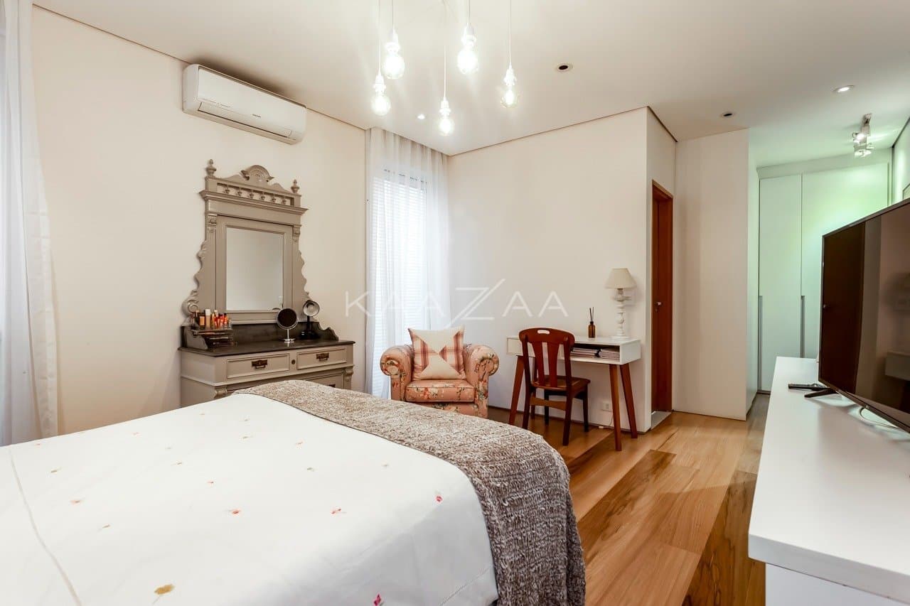 Casa super prática e bem construída. Muita luz natural e tranquilidade no Jardim Europa. - Foto 27