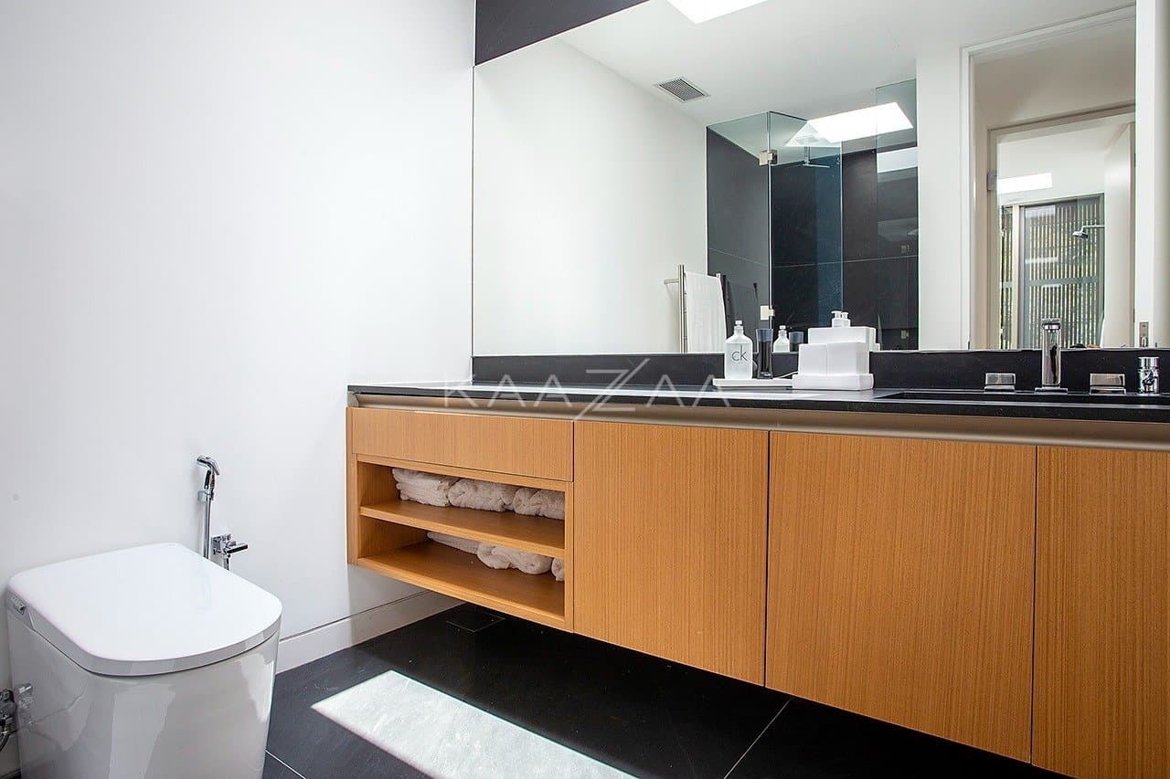 Contemporânea e toda mobiliada: casa com ambientes livres e jardim magnífico em rua fechada em Alto de Pinheiros. - Foto 72