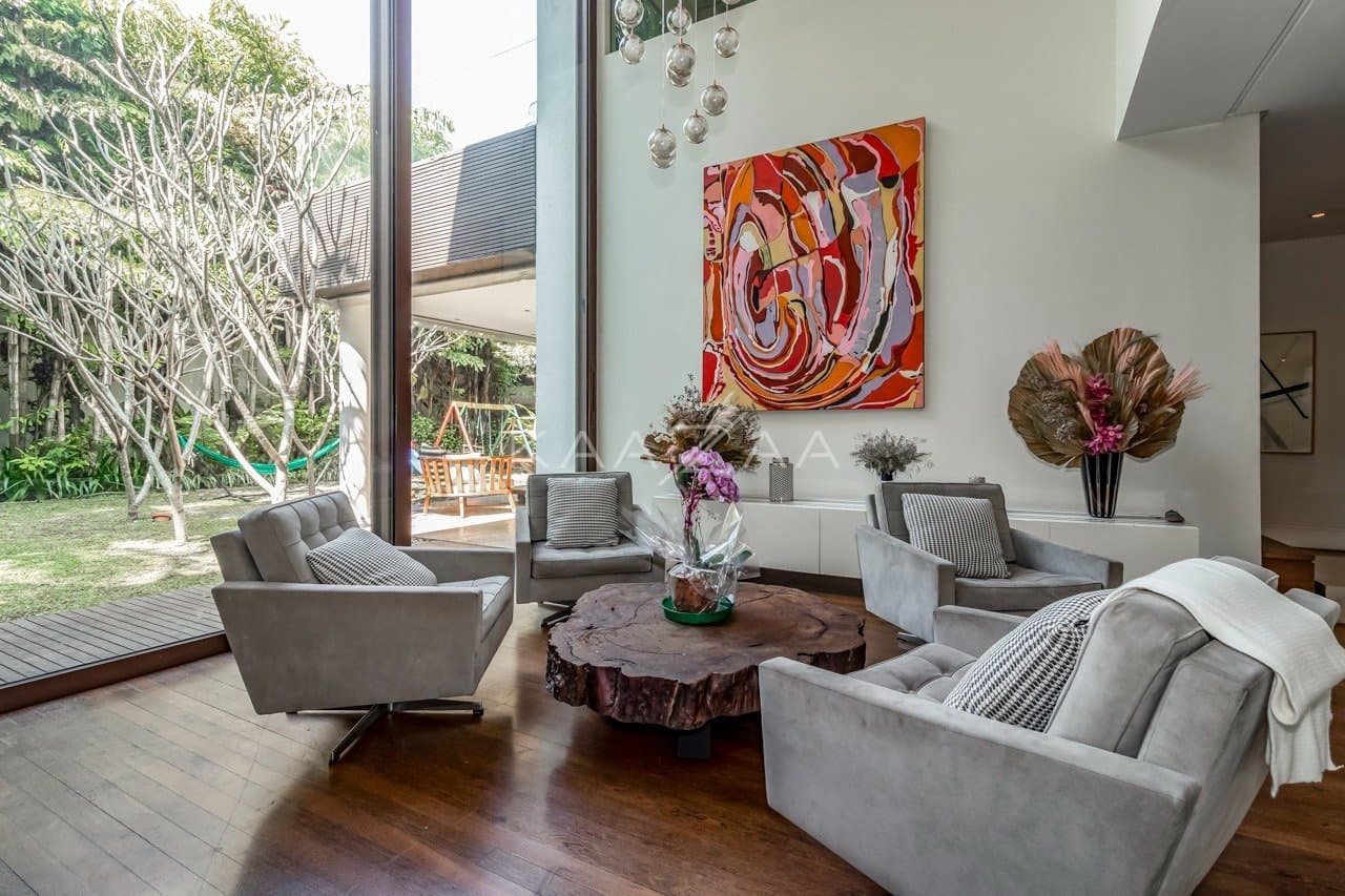 Localização cobiçada e arquitetura contemporânea. Casa extraordinária no Jardim Europa. - Foto 6