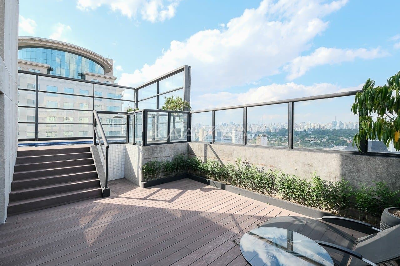 Cobertura Duplex deslumbrante com terraços ensolarados no Itaim Bibi. - Foto 7