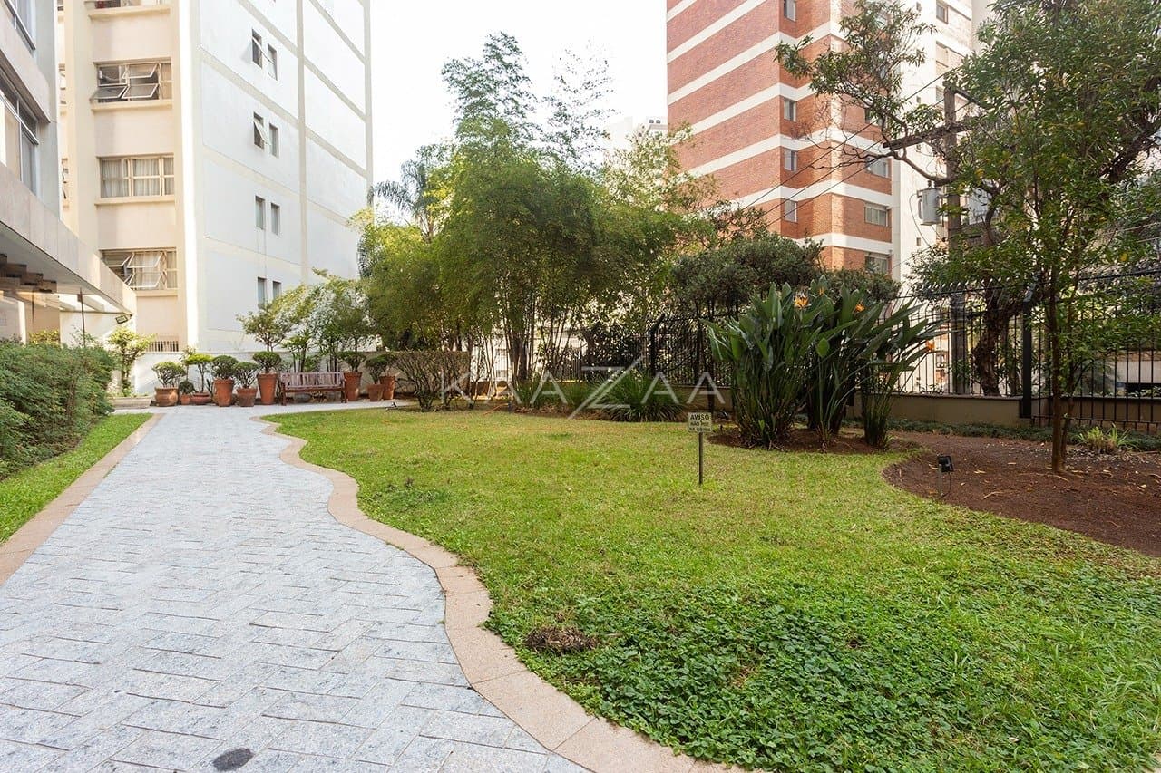 Apartamento no Jardins com 320m². Reformado, neoclássico e super charmoso. - Foto 40