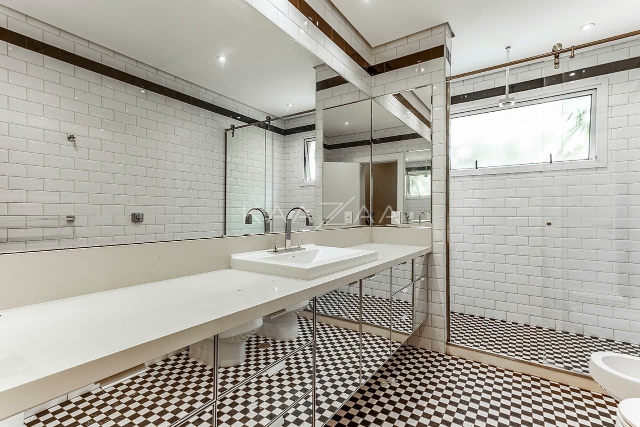 Vista verde, arquitetura moderna e janelões. Casa no Jardim Guelada! - Foto 29