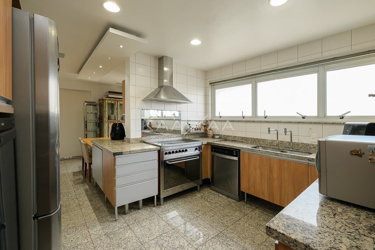 Impecável: apartamento reformado em Moema com 3 suítes. - Foto 16