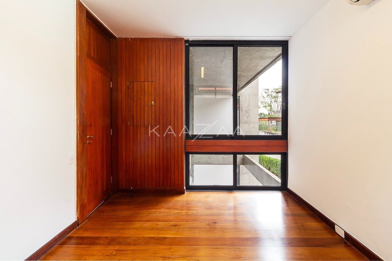 Amplitude e elegância nesta casa em Cidade Jardim. - Foto 23