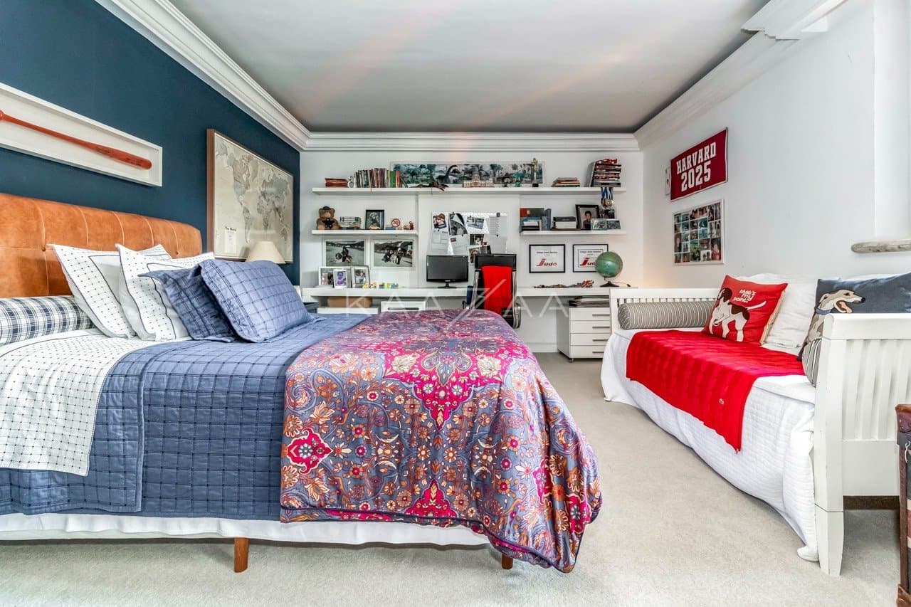 Casa deliciosa com lindo jardim e 4 suítes. Reformada, no Jardim Guedala. - Foto 68