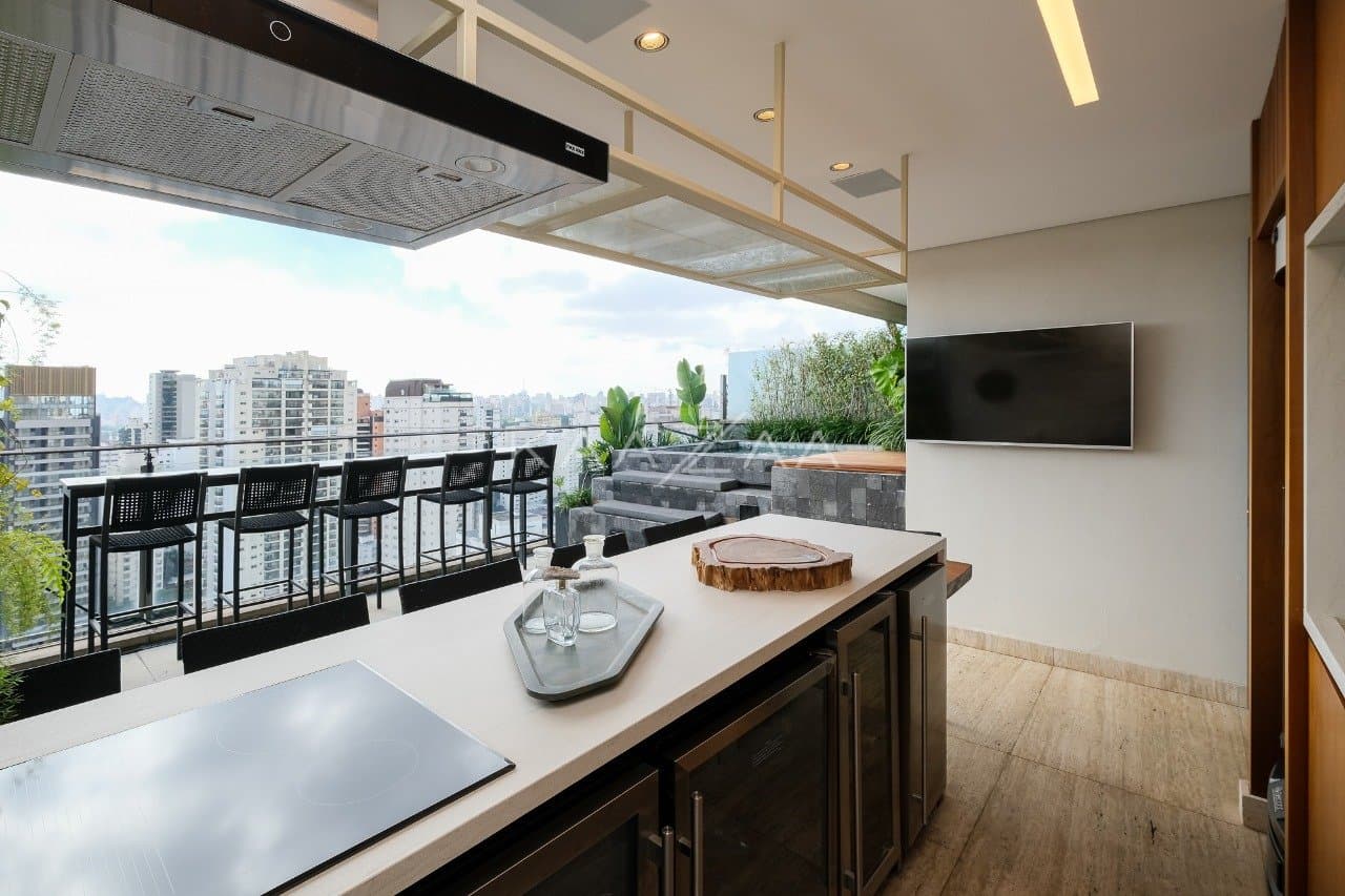 Fantástica cobertura na Vila Nova Conceição, com vista aberta e terraço delicioso. - Foto 8