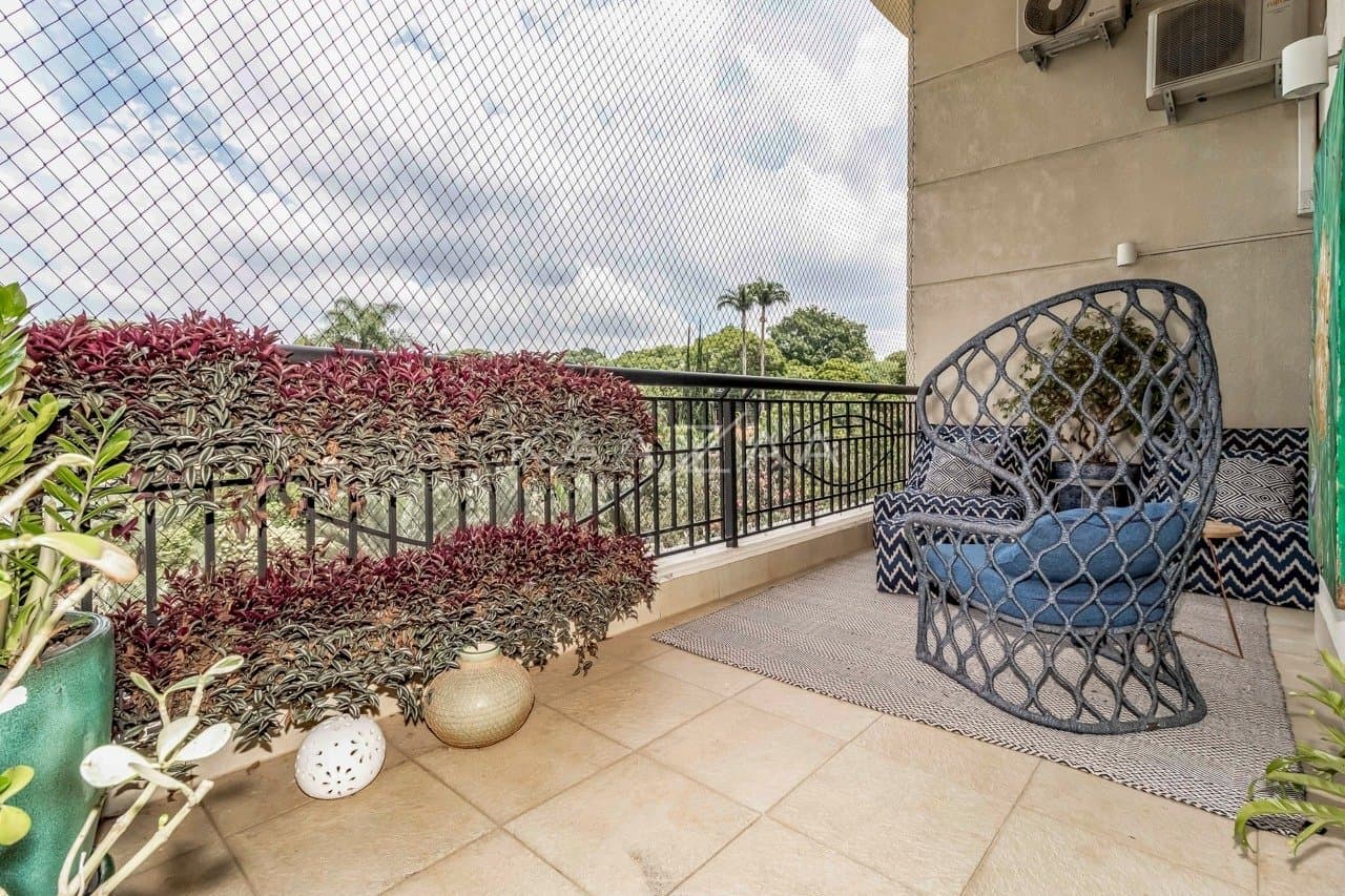 Apartamento duplex super charmoso e inspirador em Alto de Pinheiros. Em condomínio exclusivo com linda vista verde, ao lado do parque. - Foto 14