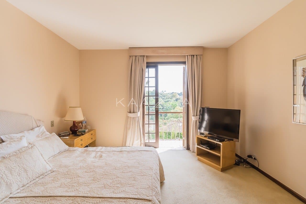 Vista cativante e área externa maravilhosa nesta casa em Cidade Jardim. - Foto 30
