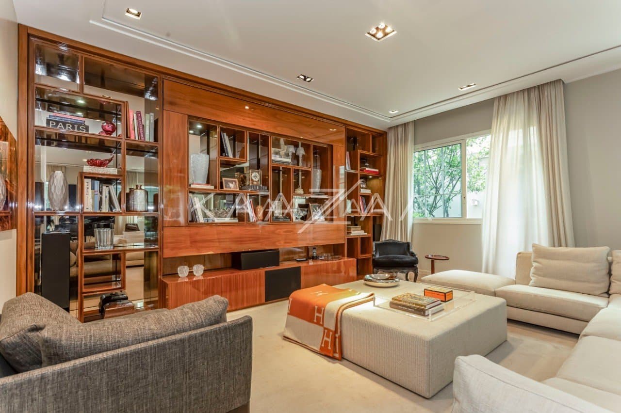 Arquitetura clássica, acabamentos modernos, lazer e descanso. Casa em frente ao Ibirapuera, no Jardim Luzitânia. - Foto 7