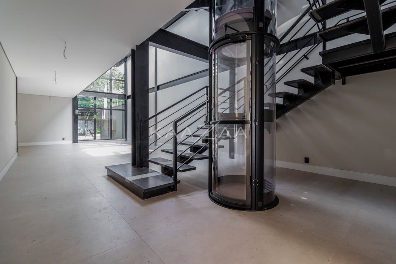 Casa contemporânea com jardim e elevador, no Jardim Paulista. - Foto 20