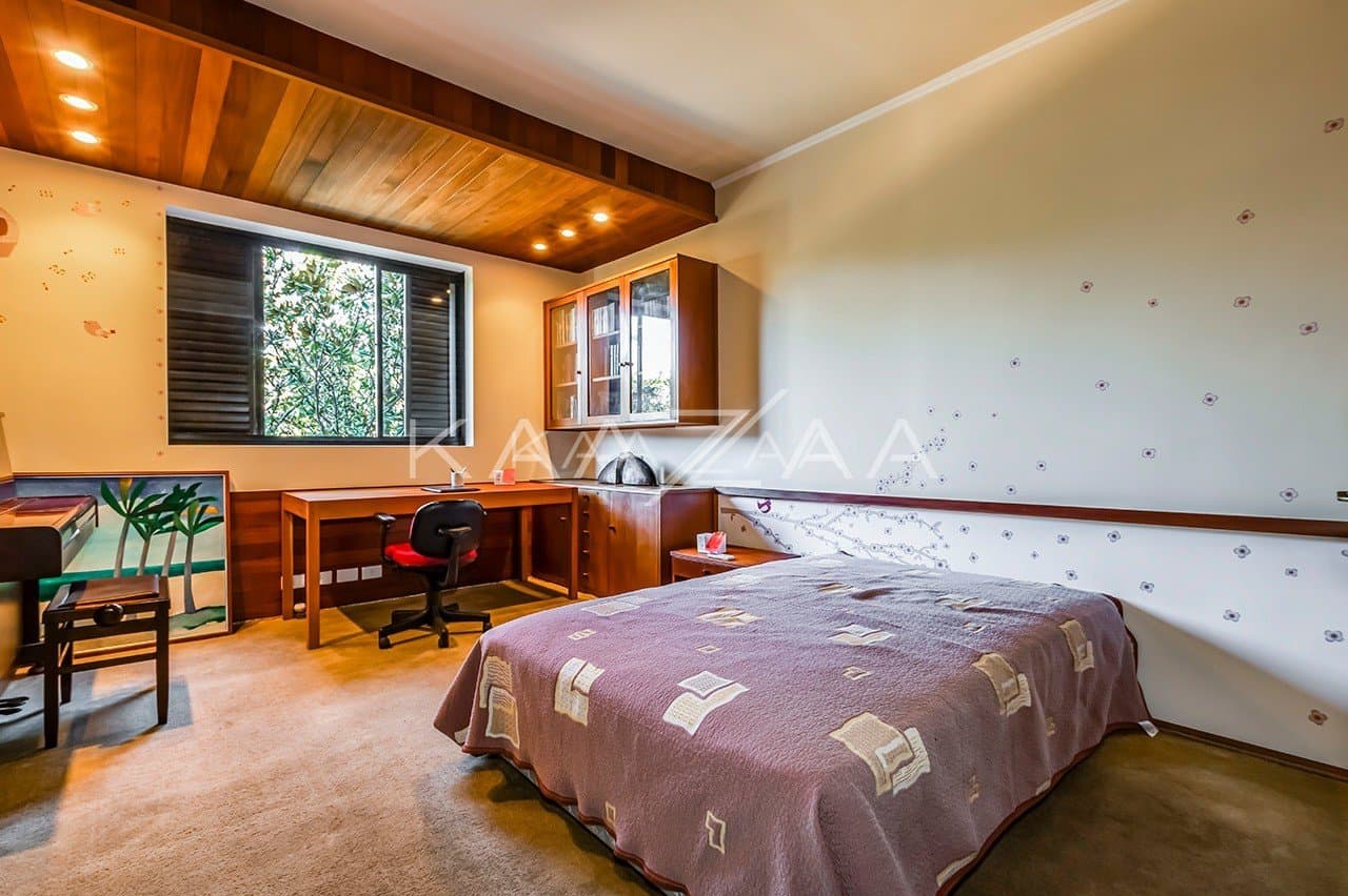 Área gourmet, piscina, atelier, pomar, lago de carpas e vista panorâmica. Casa para comtemplar a vida, no Jardim Guedala. - Foto 32