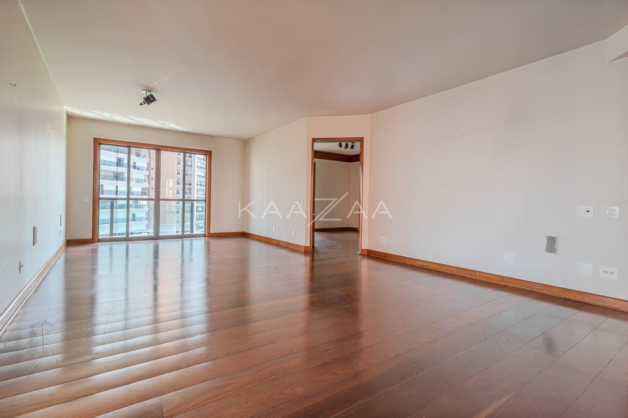 Estilo de vida confortável com lazer no prédio e tudo ao seu favor neste apartamento em Moema. - Foto 2