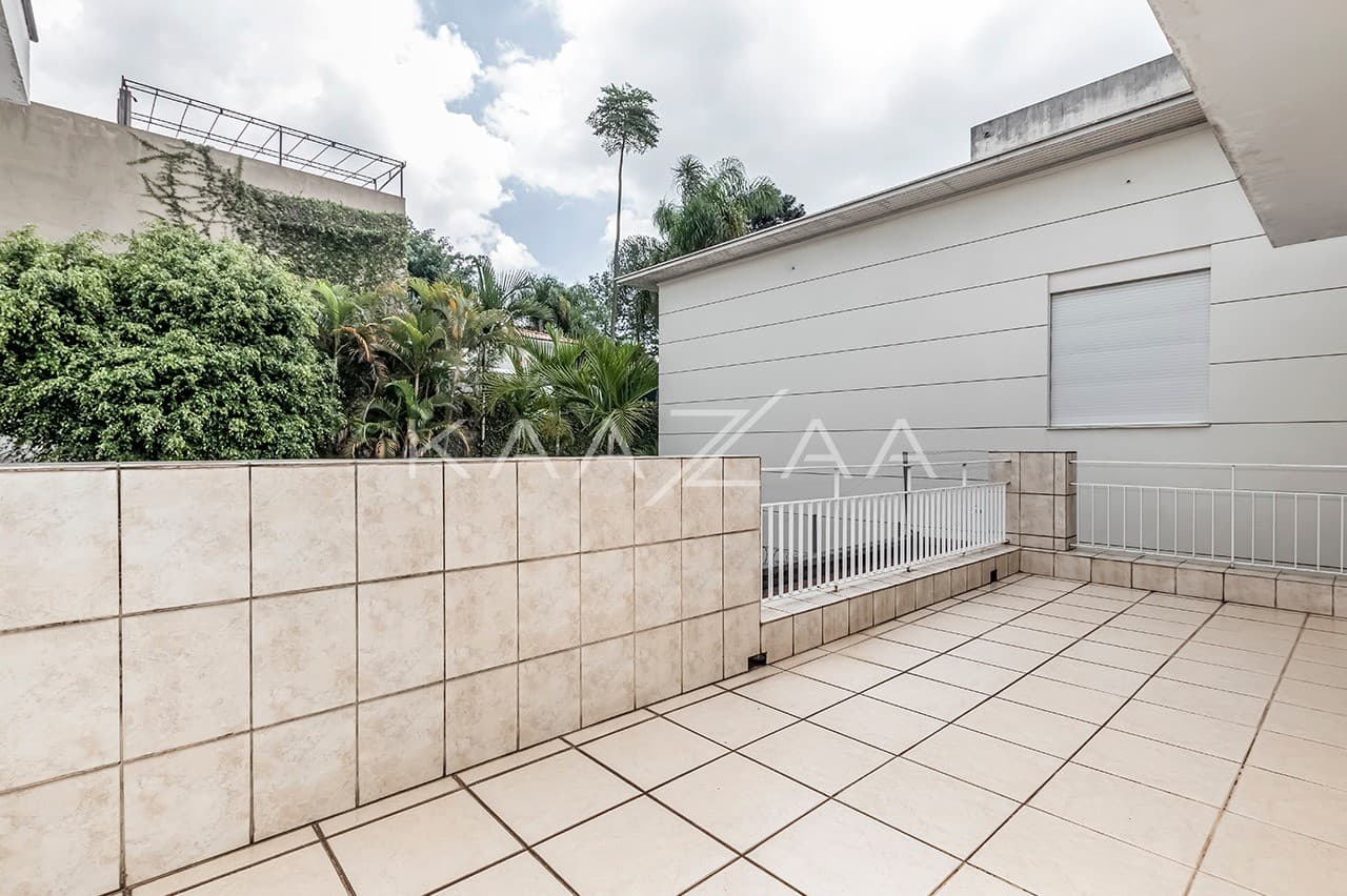 Acesso rápido ao Jardins, Itaim e Pinheiros. Casa em excelente localização no Jardim Europa. - Foto 20
